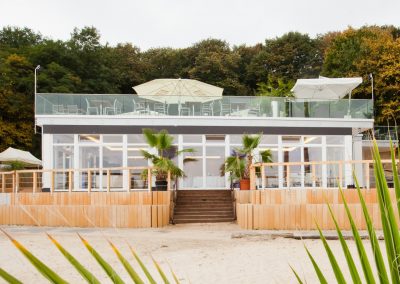 Frontansicht Seepavillon Eventlocation am Fühlinger See