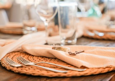 Tischgedeck Serviette mit Namen im Seepavillon am Fühlinger See